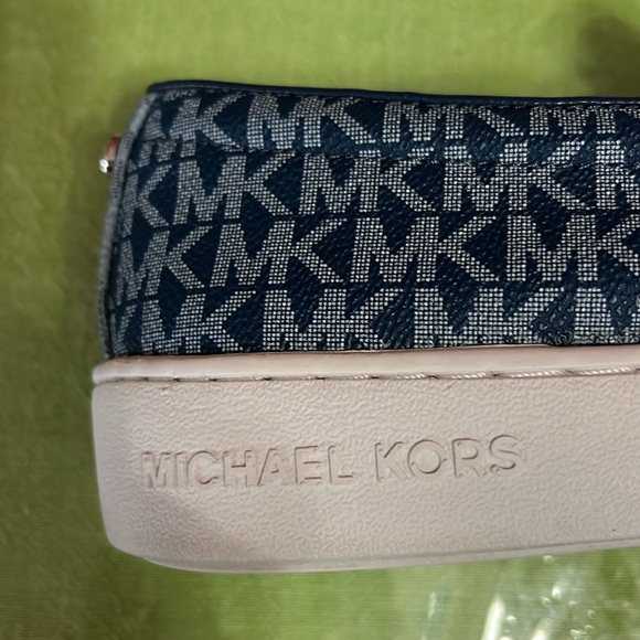 Michael Kors Keaton Slip On Sneakers. Size 9.5 - Picture 6 of 6